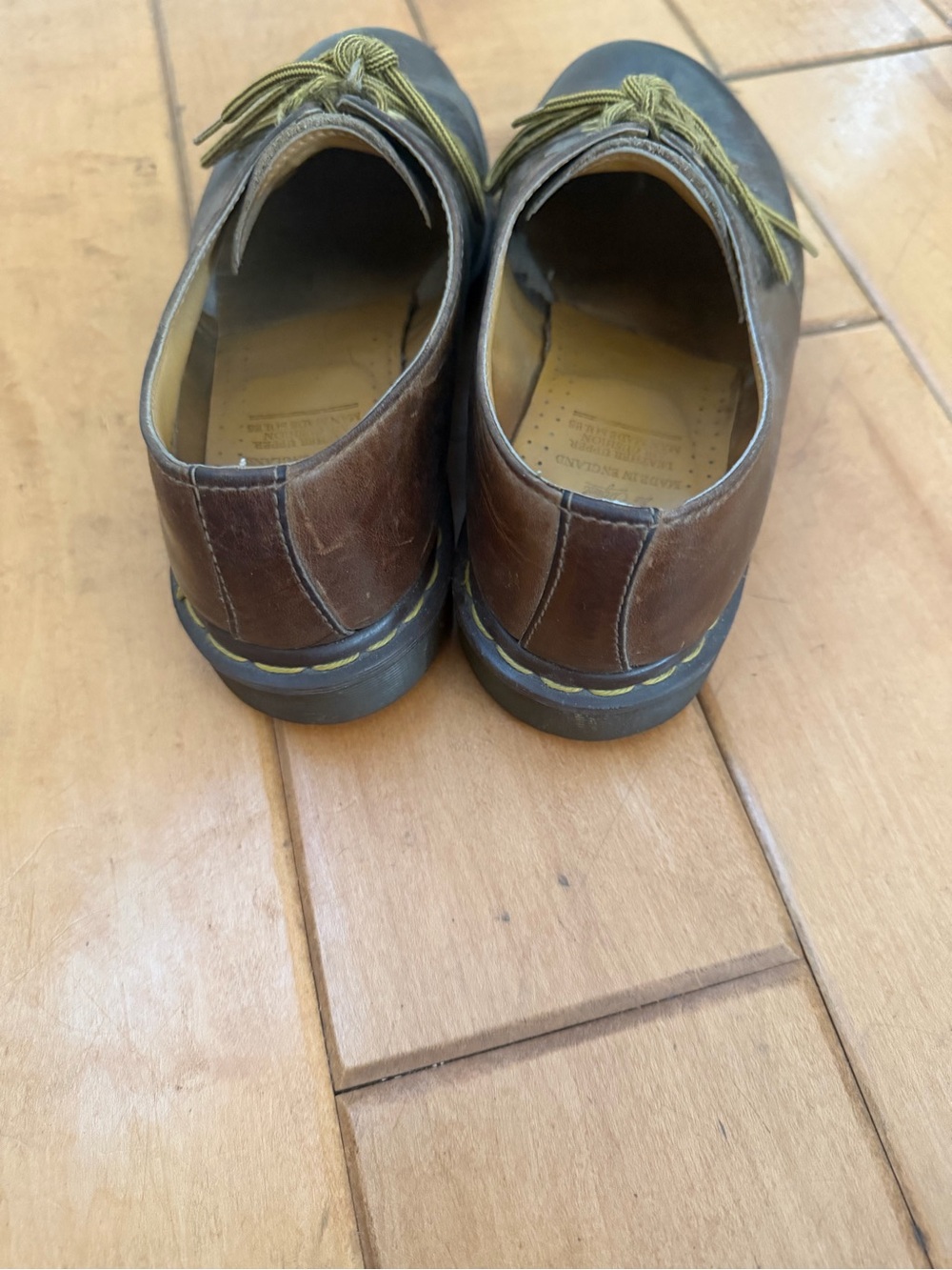 Dr. Martens Vintage Brown Leather Casual Oxford - Men's Made in England - Picture 5 of 10